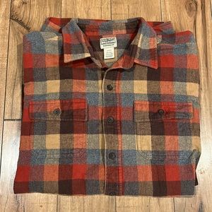 L.L Bean men’s XXL Tall 2XLT flannel button up long sleeve shirt 100% cotton